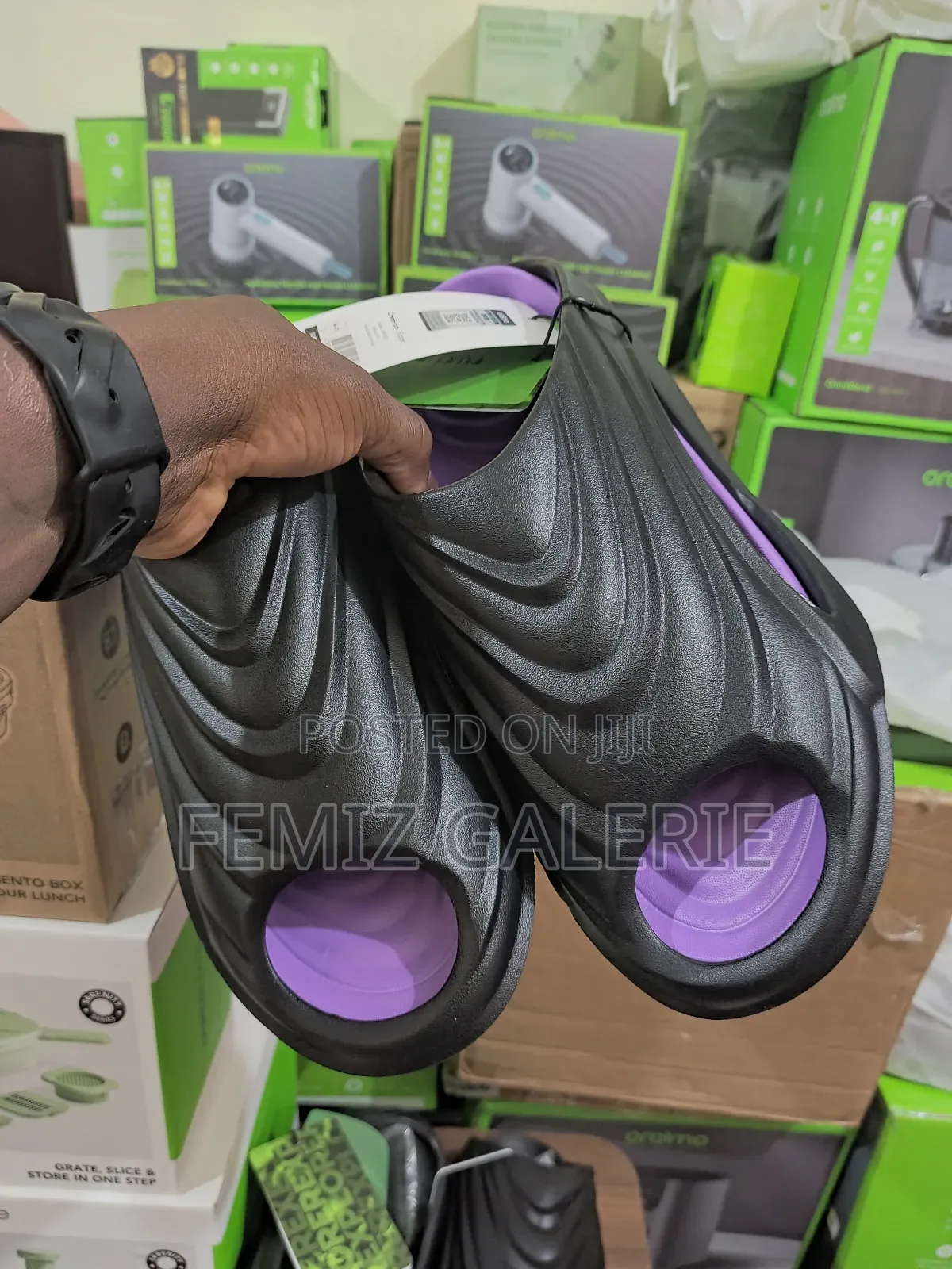 Oraimo Crestfrom Ergonomic Anti-Skid Slipper