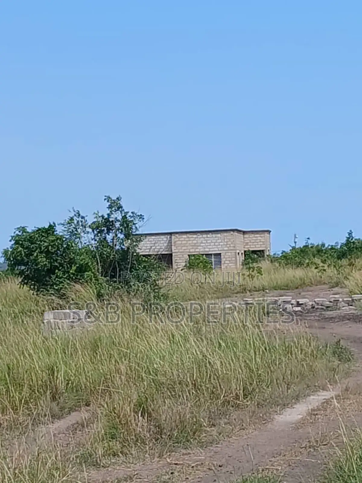 Registered Lands for Sale in Winneba