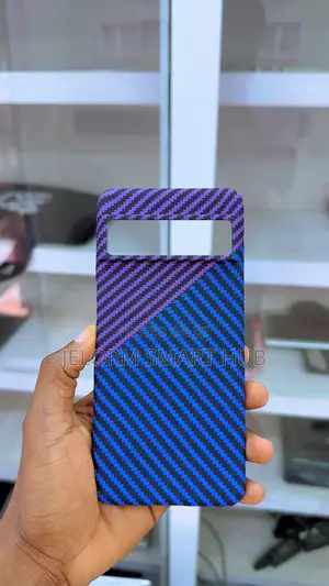 Pixel 8 Pro Carbon Fiber Case