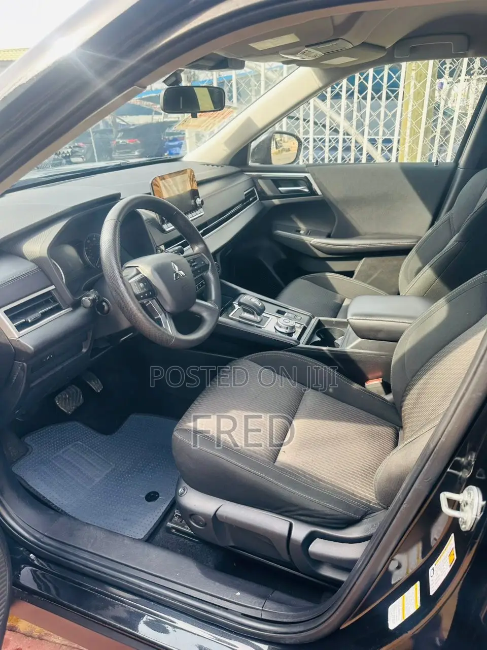 Mitsubishi Outlander SE 2022 Black