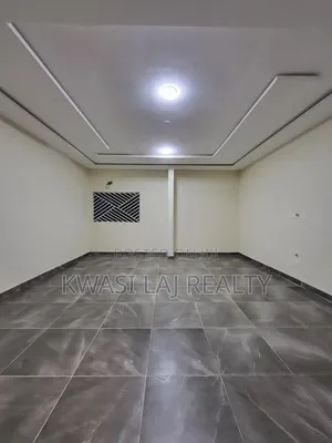 3bdrm Apartment in Broadcasting, Weija for rent
