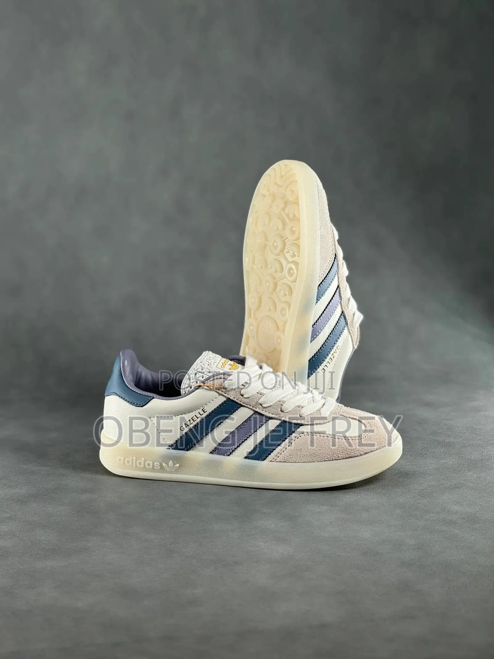 Original Adidas Gazelle Offwhite
