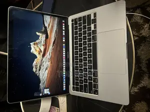 Laptop Apple MacBook Pro 2020 M1 8GB Apple M1 SSD 256GB