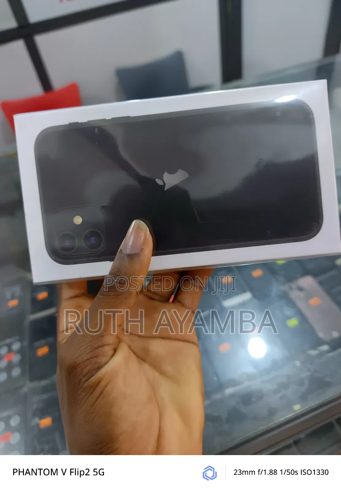 New Apple iPhone 11 64 GB Black