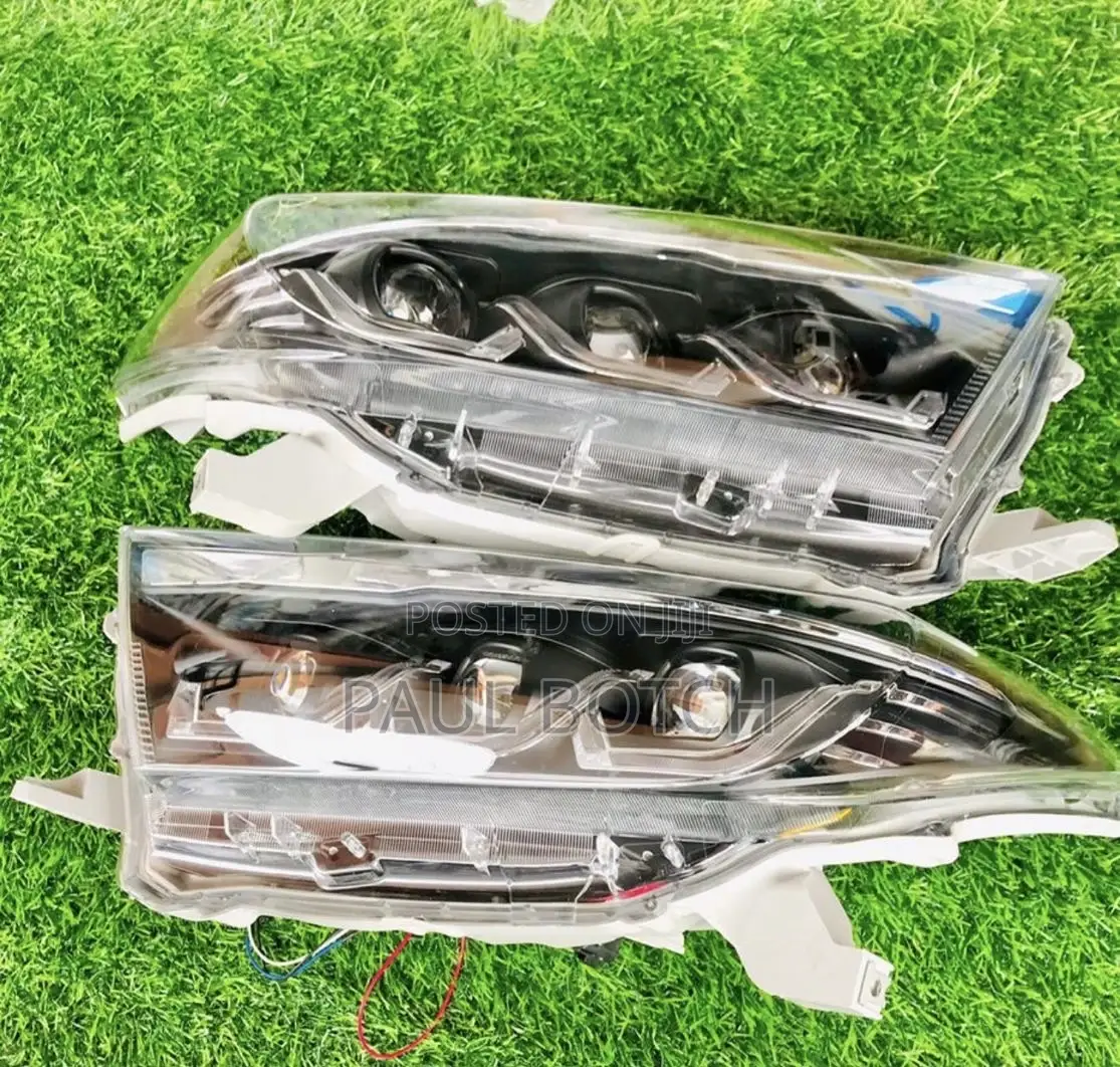 Highlander 2012 Headlights (Spec)