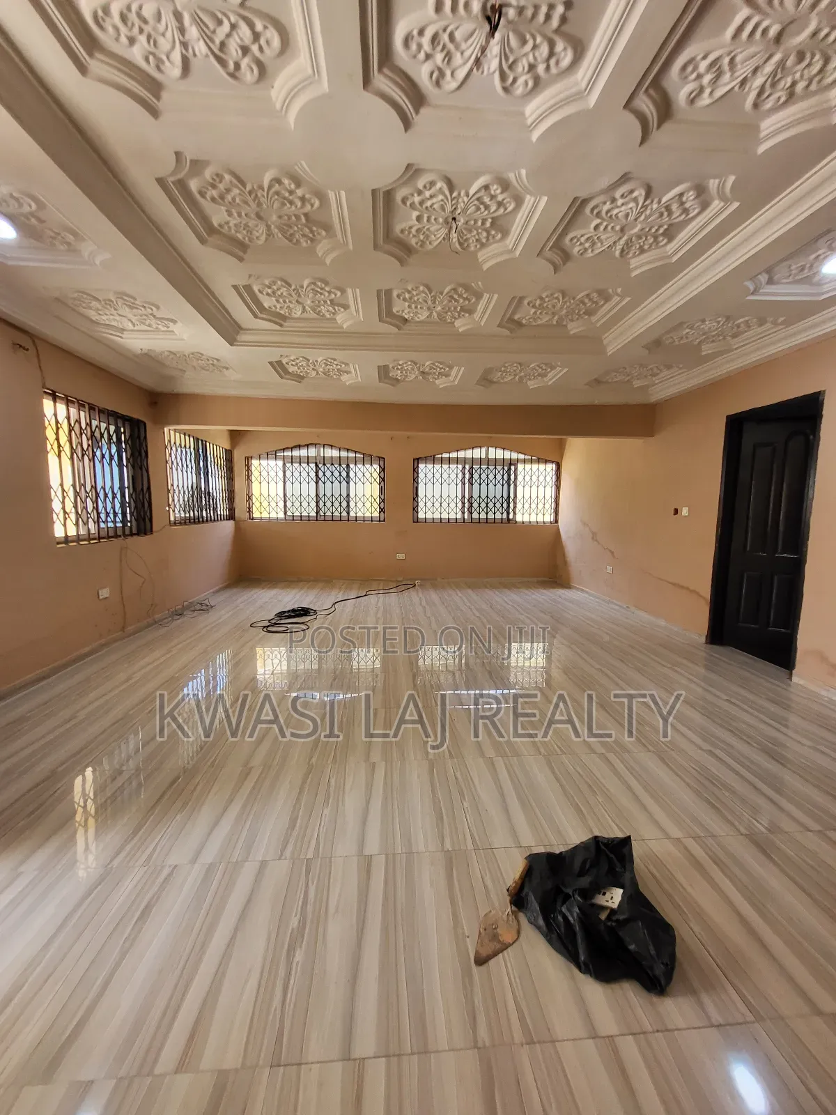 4bdrm House in Broadcasting, Weija for rent