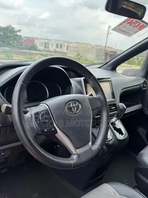 Toyota Voxy 2015 Black