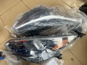 Nissan Sentra 2025 Headlight Pair