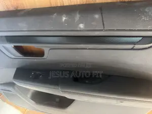 2023-2025 Honda CRV Front Right Passenger Side Door Trim Panel