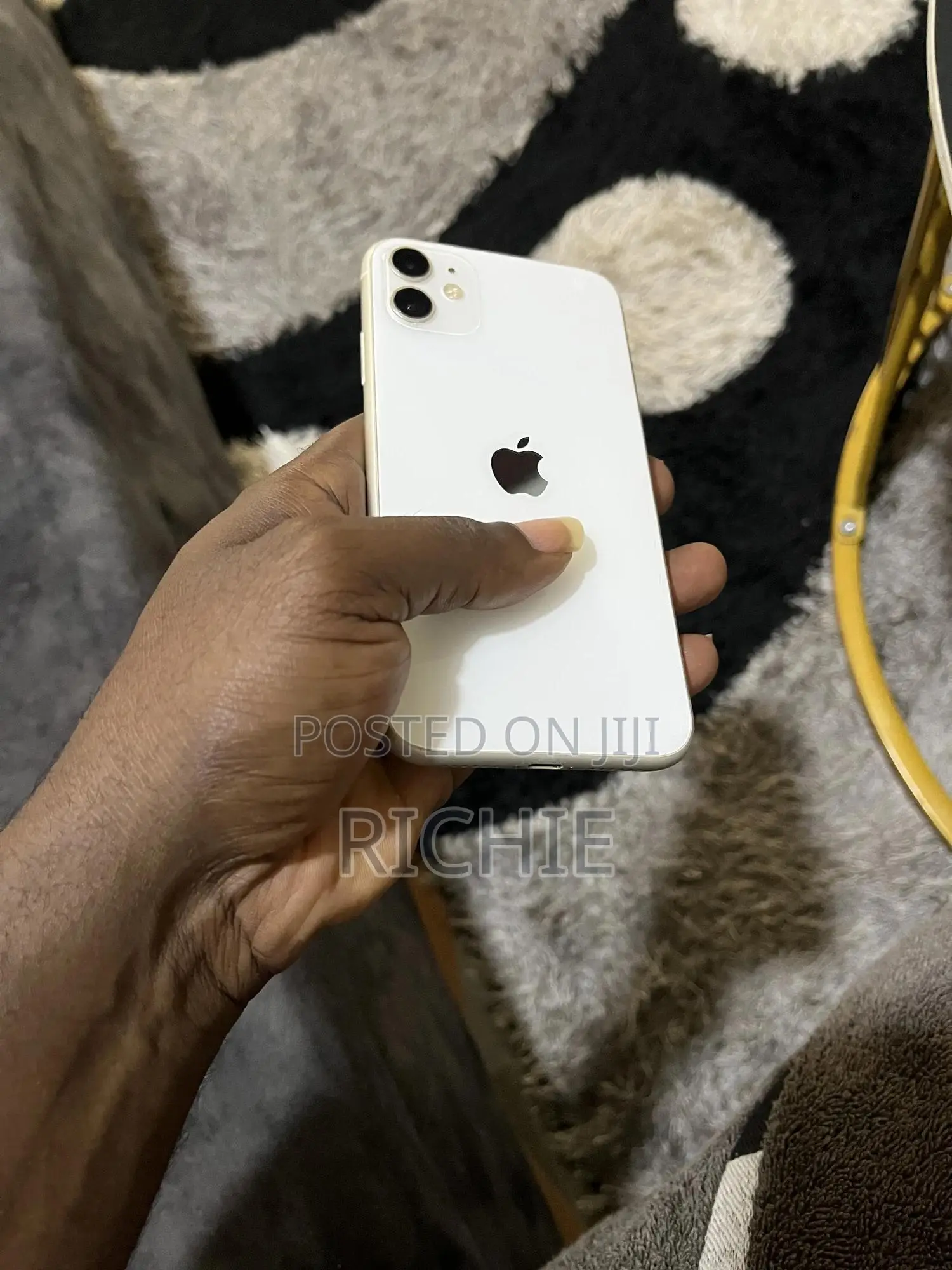 Apple iPhone 11 64 GB White