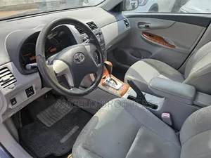 Toyota Corolla 1.8 Exclusive Automatic 2009 Gray