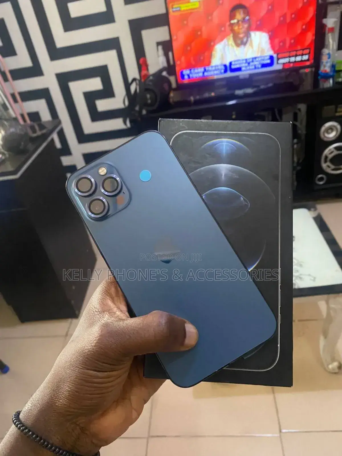New Apple iPhone 12 Pro Max 256 GB Blue