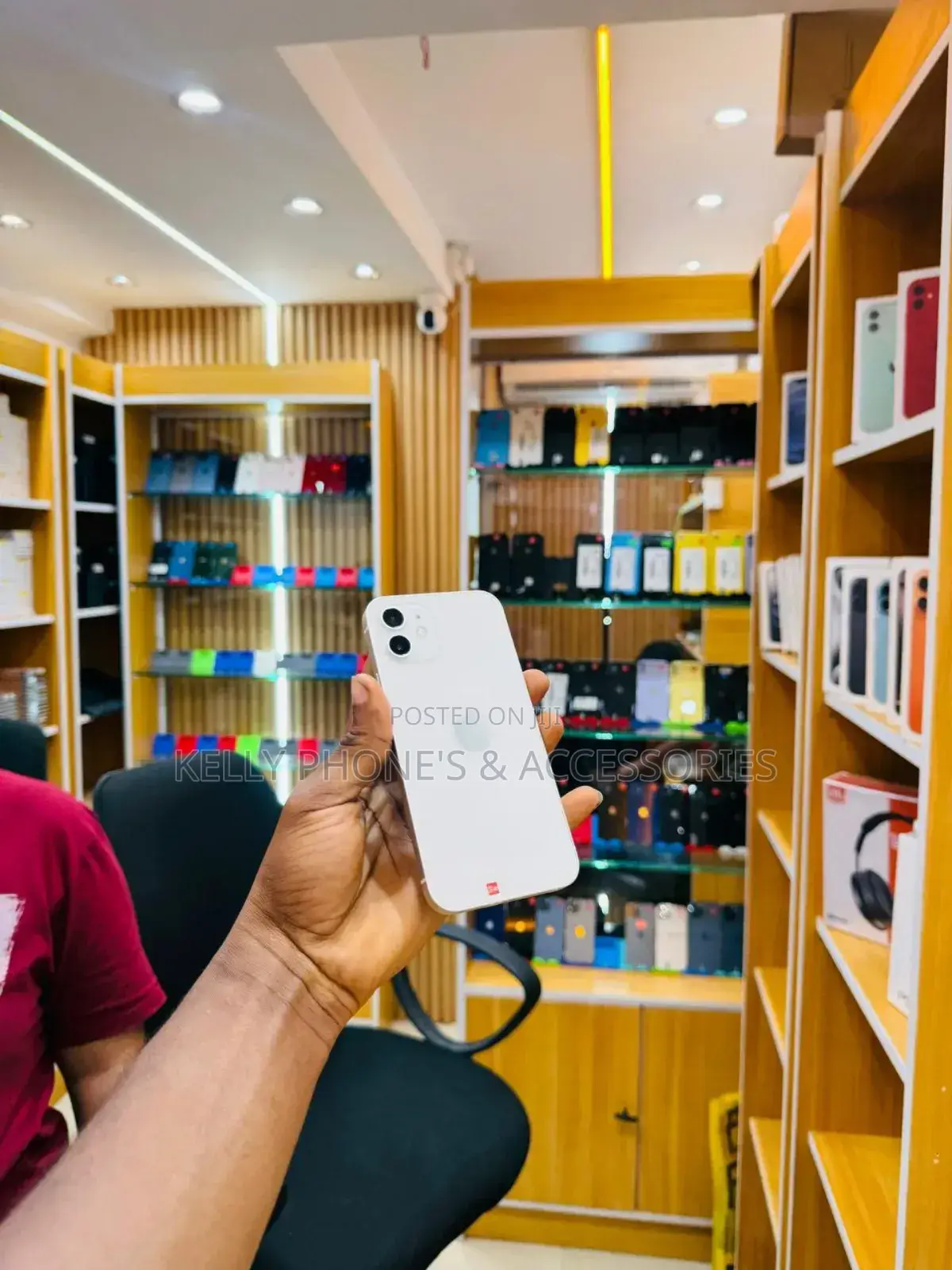 Apple iPhone 11 64 GB Red