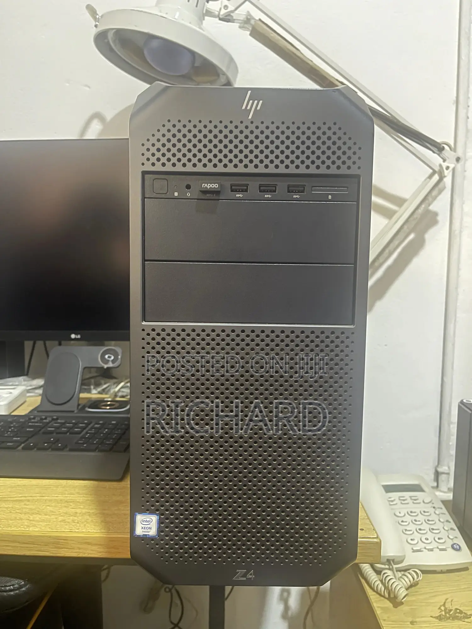 Desktop Computer HP Z4 G4 32GB Intel Xeon SSD 512GB