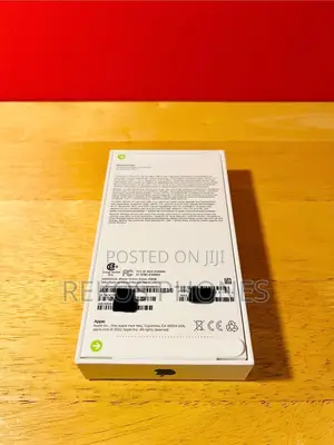 New Apple iPhone 13 256 GB Green