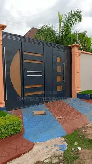 Hec Executive Gate Design