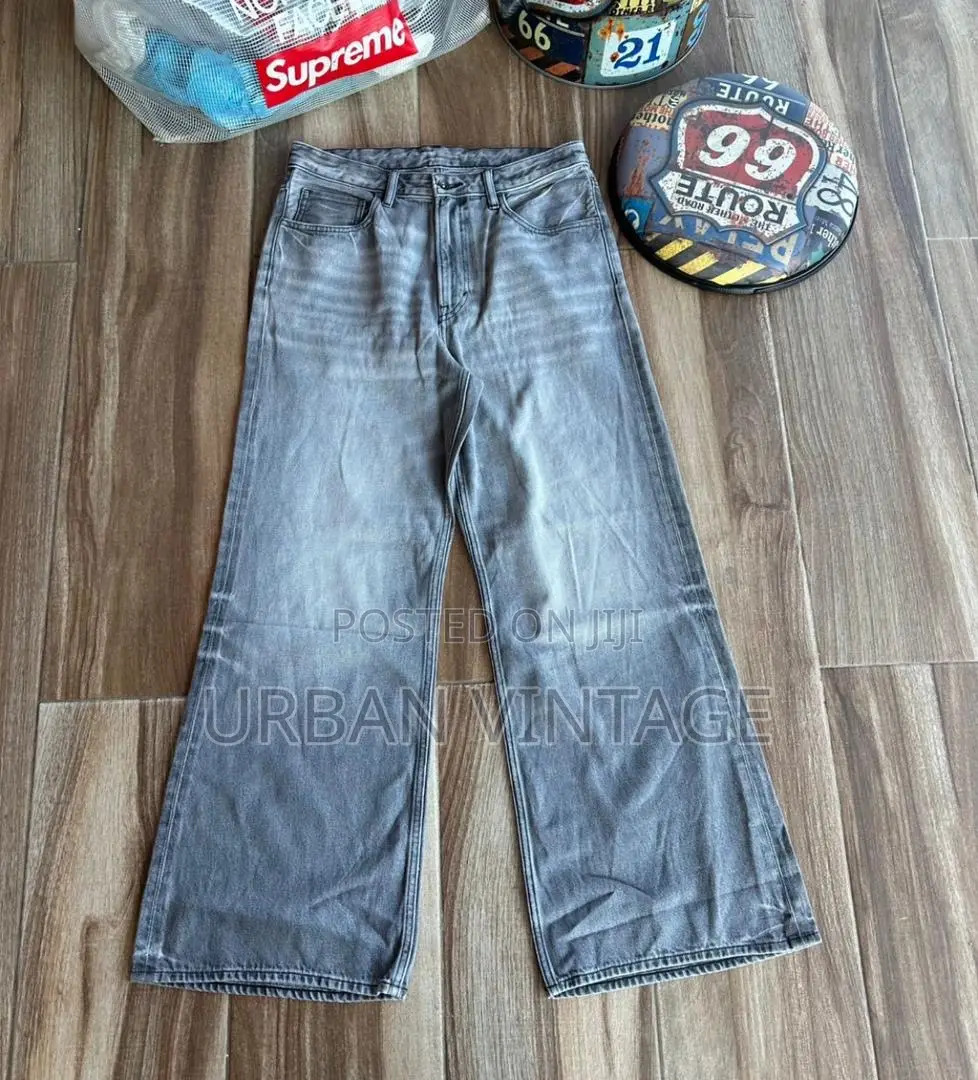 Plain Baggy Jeans