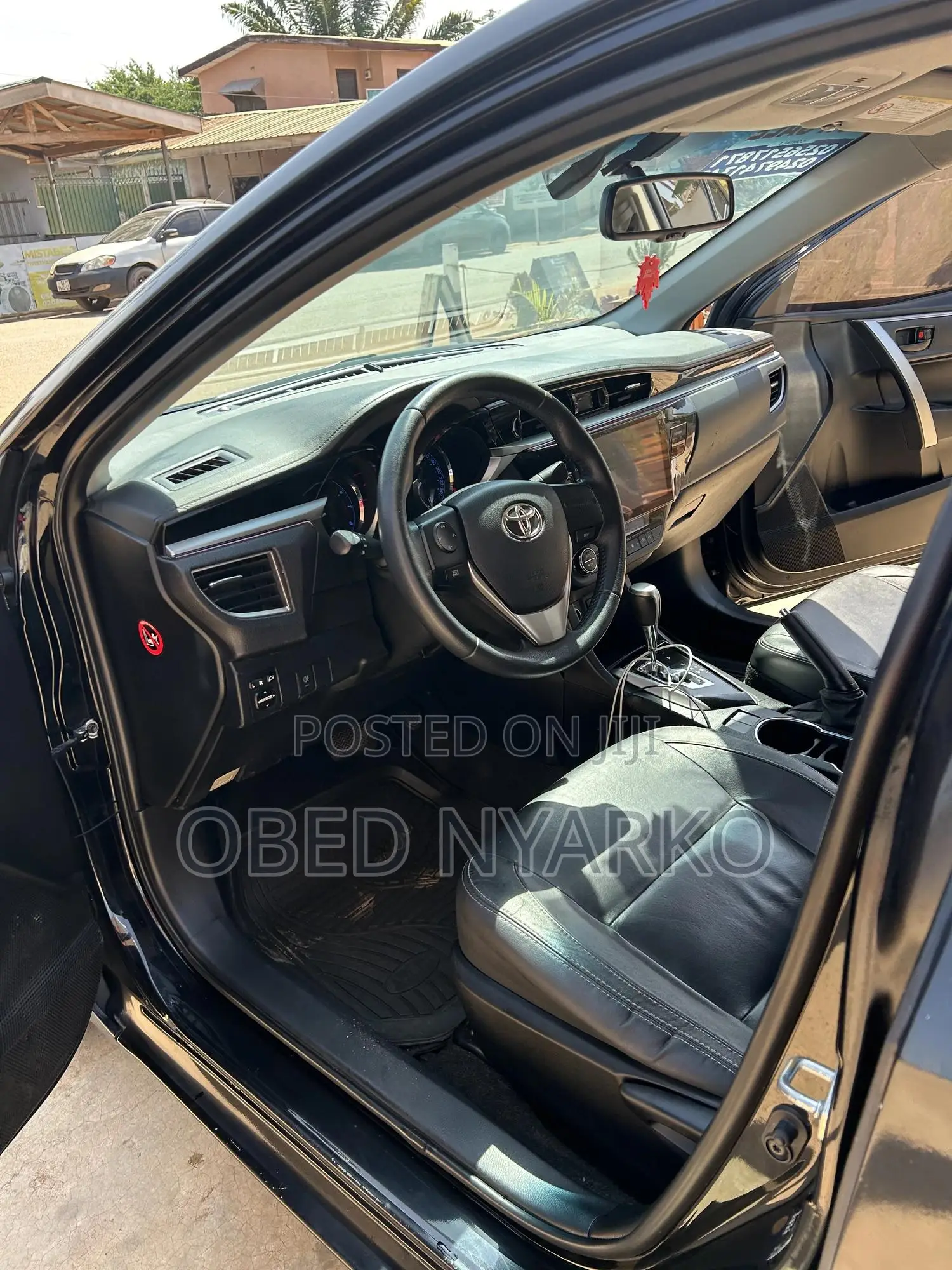 Toyota Corolla Altis 2016 Black