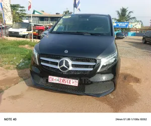 Mercedes-Benz V-Class 2023 Black