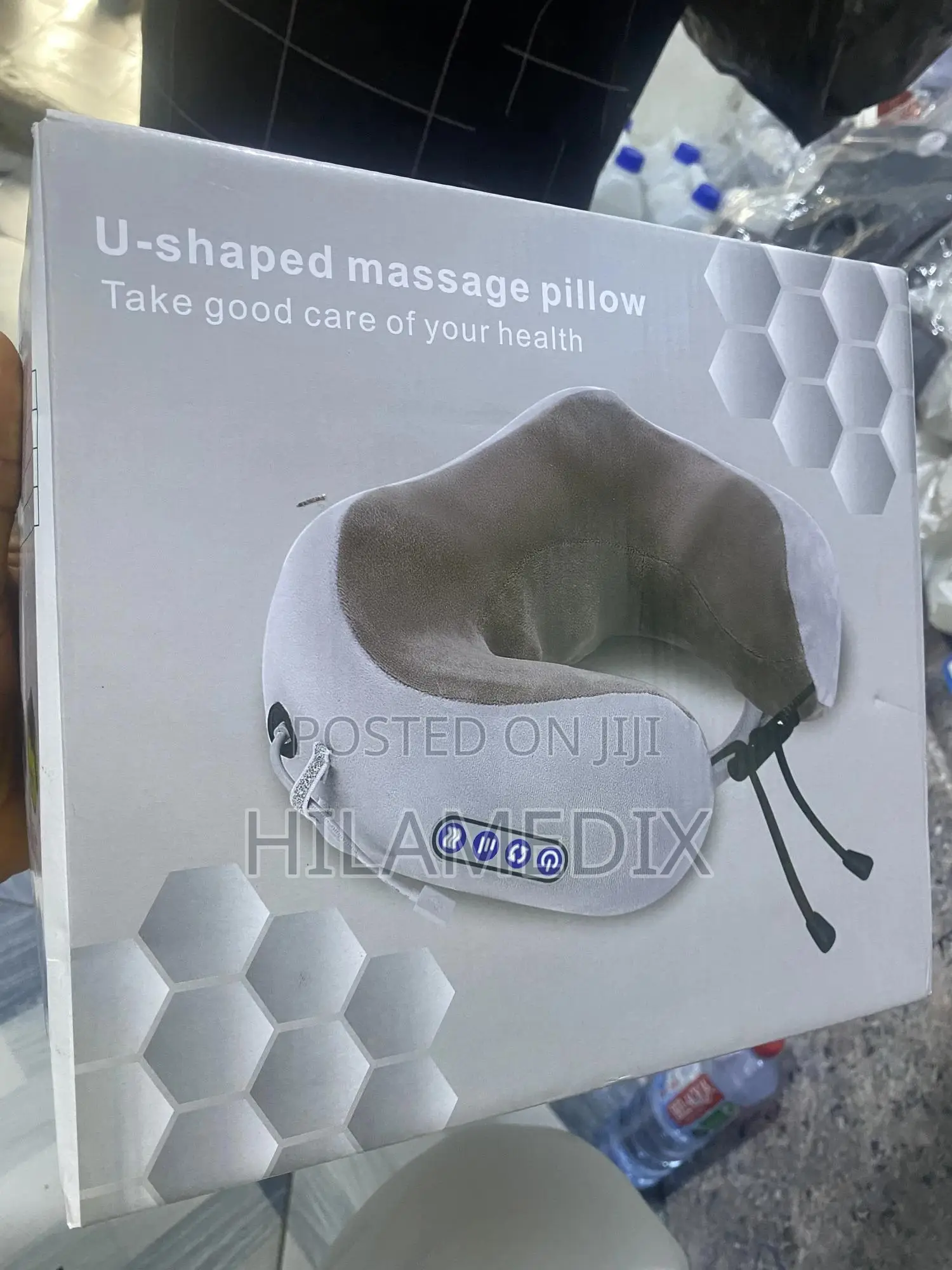 U-shaped Massage Pillow