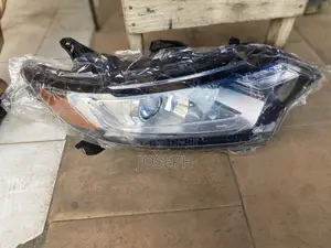 Outlander 2016,2017,2018 Headlight