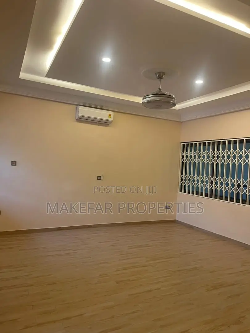 4bdrm House in School Junction for rent
