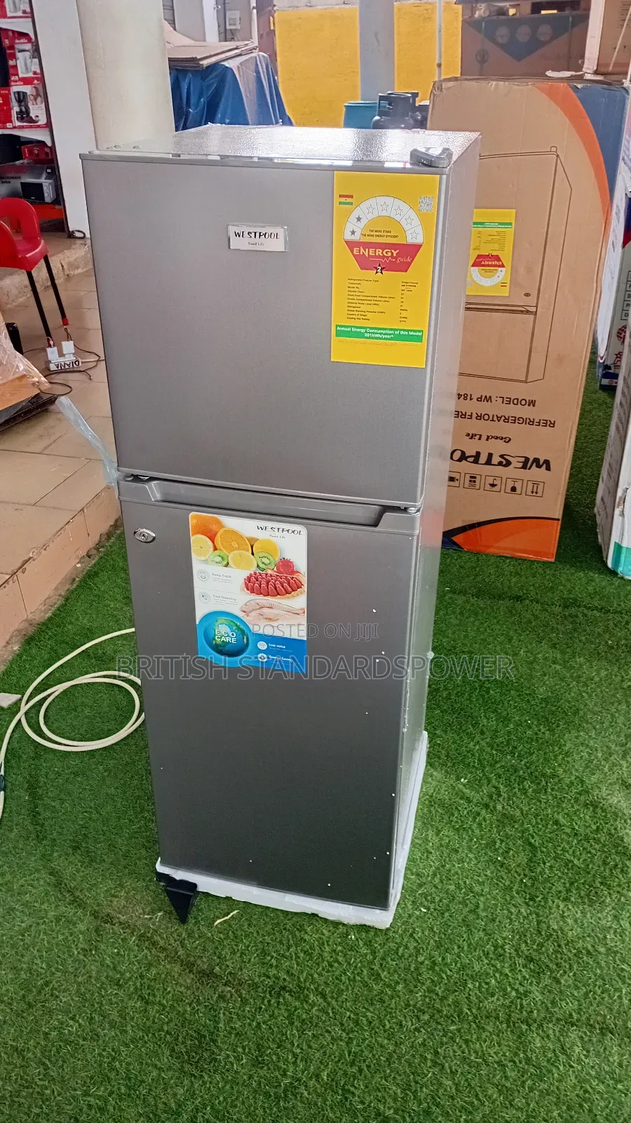 Low Power Consumption 136l Fridge Westpool Strong Cooling at Fridge