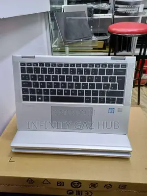 Laptop HP EliteBook 1040 G3 8GB Intel Core I5 SSD 256GB