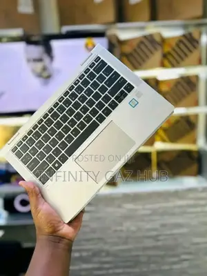 Laptop HP EliteBook 1040 G3 8GB Intel Core I5 SSD 256GB