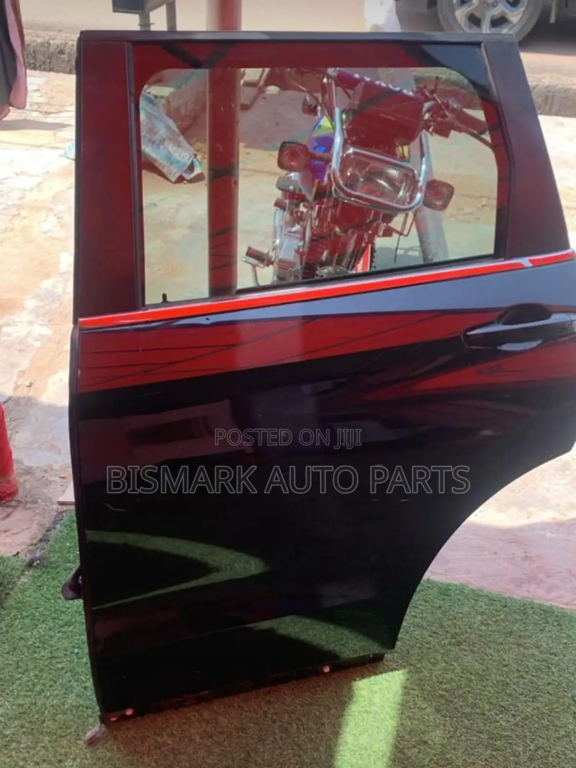 Mitsubishi Outlander 2022-2023-0224-2025 Door
