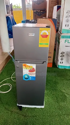 Westpool 136l Modern Fridge Spacious Super Chill Double Door Fridge