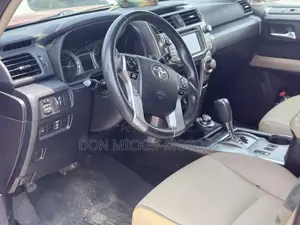 Toyota 4-Runner SR5 Premium 4dr SUV 4WD (4.0L 6cyl 5A) 2015 Burgundy