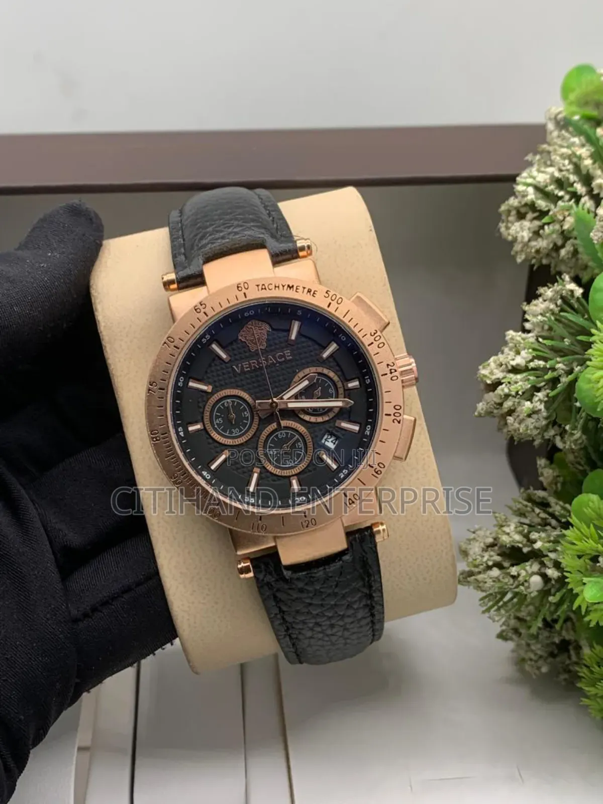 Luxury Versace Timepiece - Men of Quality