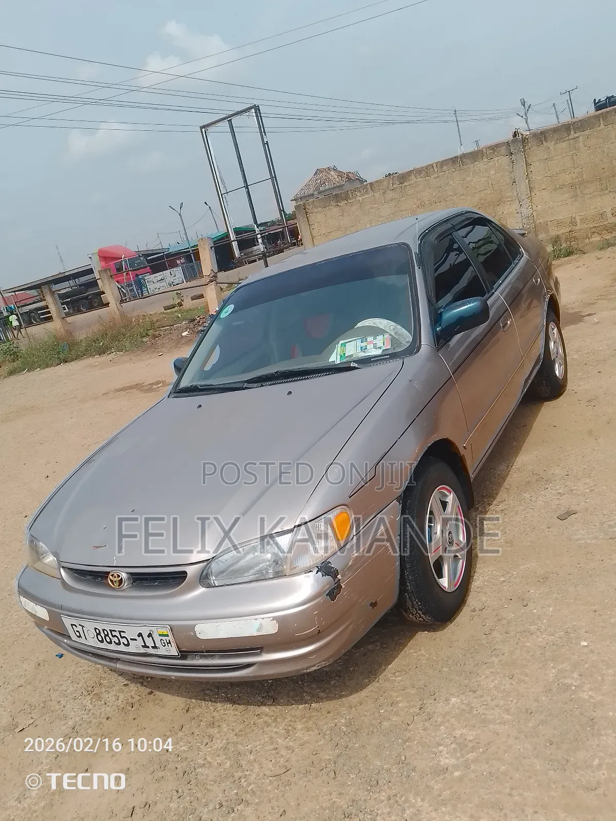 Toyota Corolla Sedan Automatic 1998 Gold
