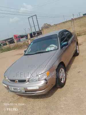 Toyota Corolla Sedan Automatic 1998 Gold