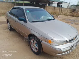 Toyota Corolla Sedan Automatic 1998 Gold