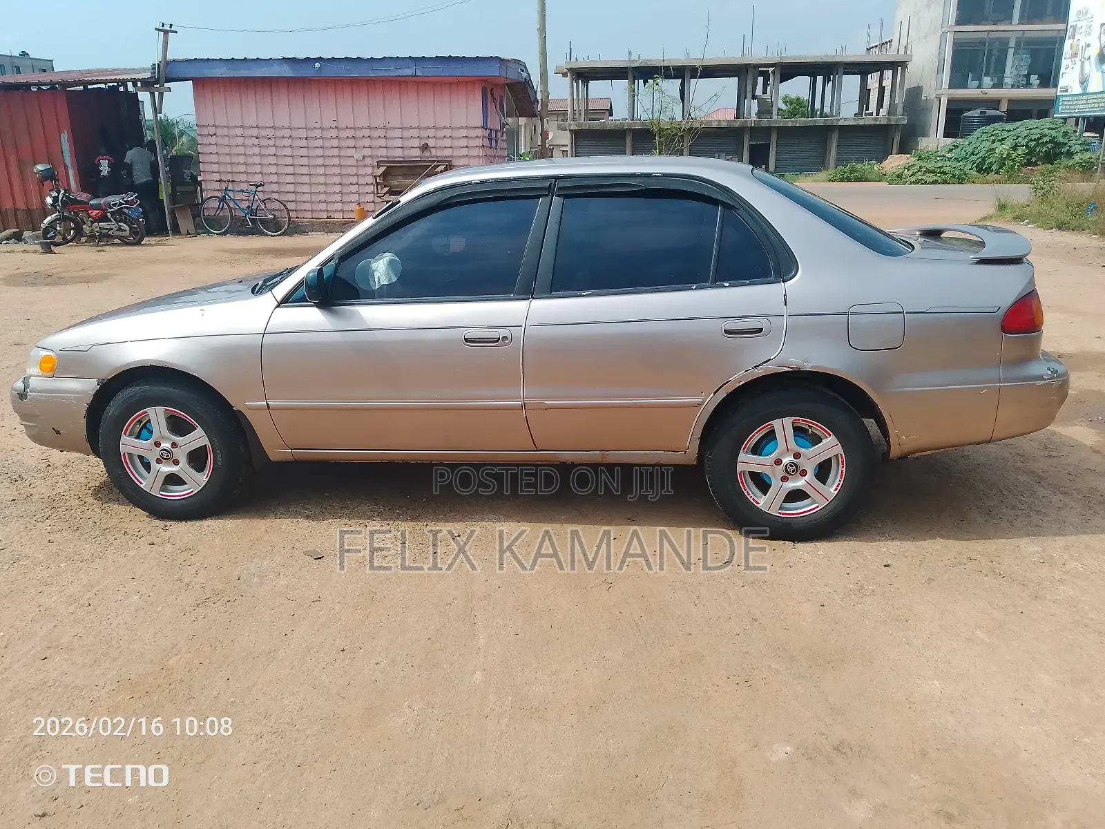 Toyota Corolla Sedan Automatic 1998 Gold