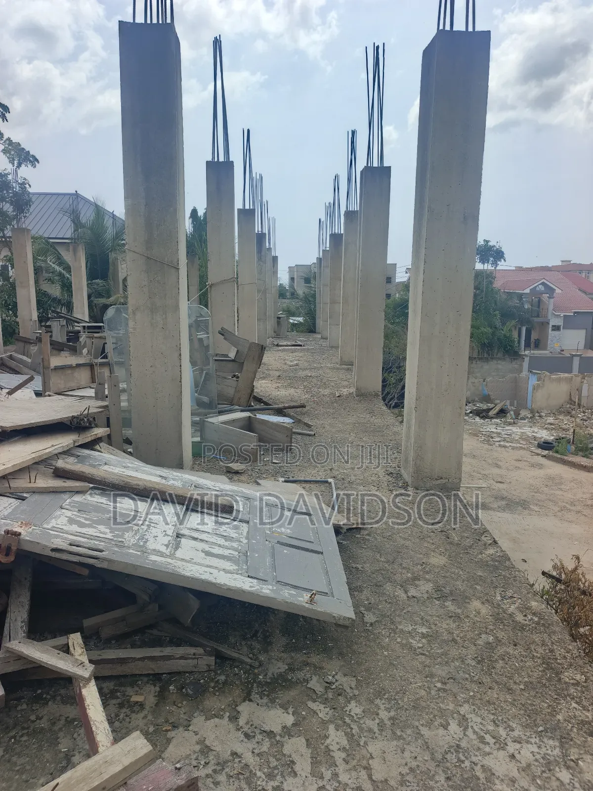 Uncompleted Storey Building At Lashibi, Klagon