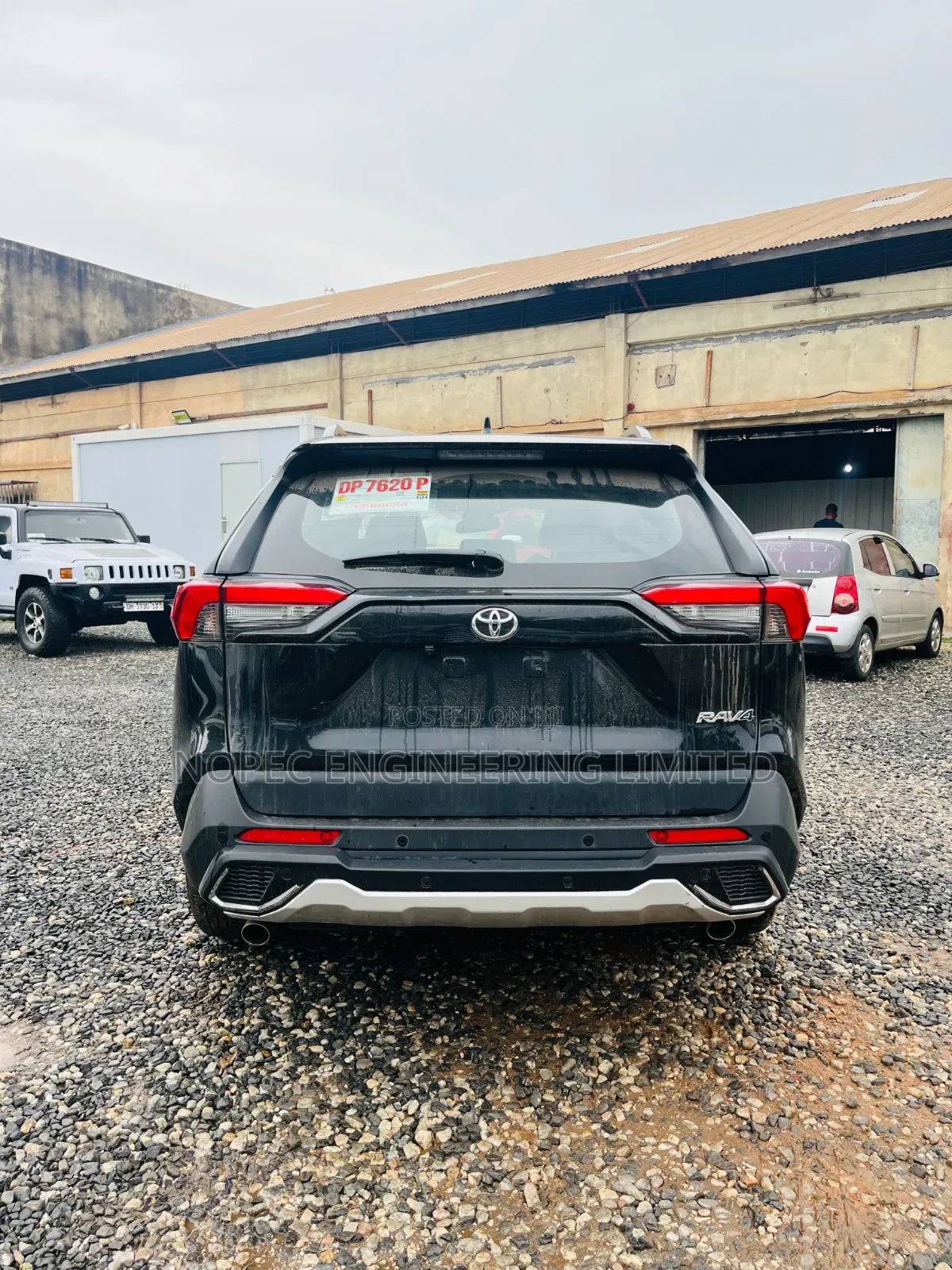 Toyota RAV4 LE 2022 Black
