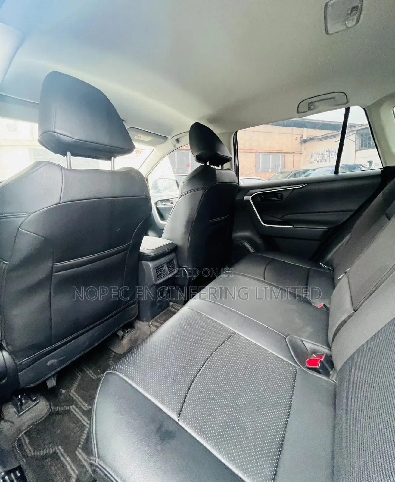 Toyota RAV4 LE 2022 Black