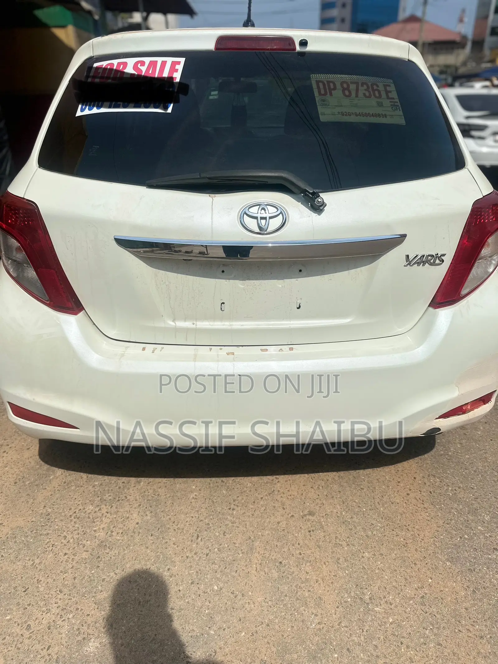 Toyota Yaris L Hatchback 5dr 2013 White