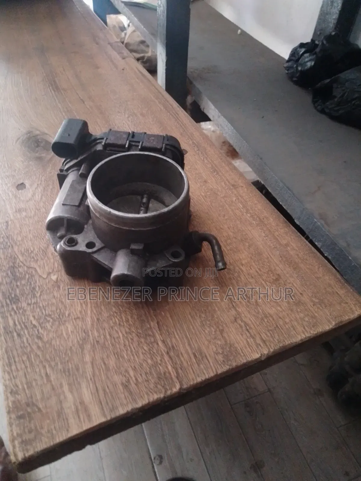 Volkswagen 2016 Throttle