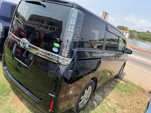 Toyota Voxy 2015 Black