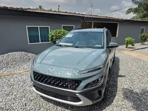Hyundai Kona Limited 2022 Gray