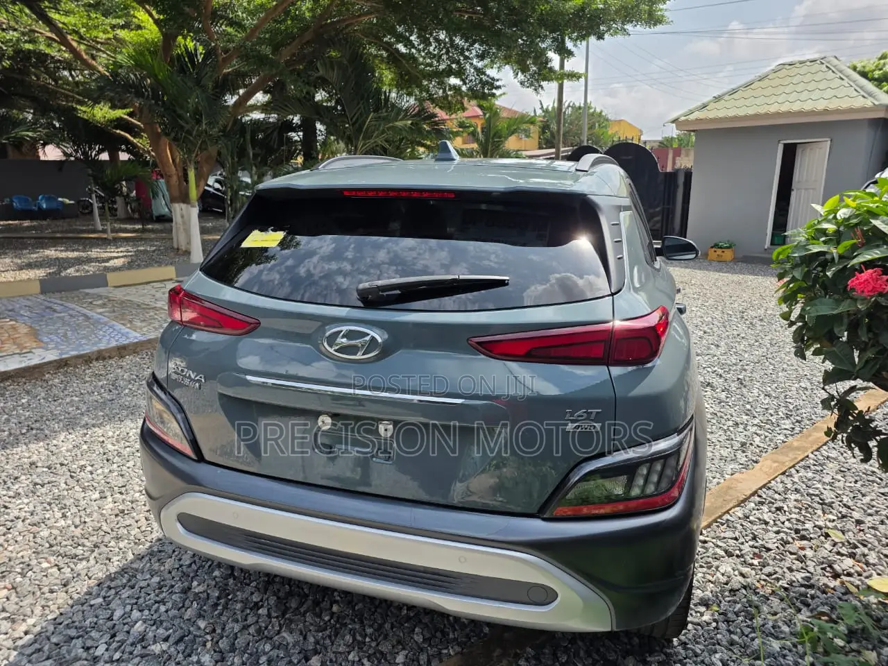 Hyundai Kona Limited 2022 Gray