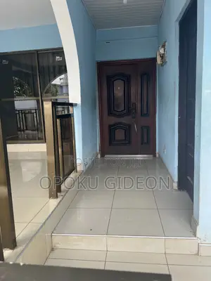 1bdrm Room & Parlour in Pentecost Junction for rent