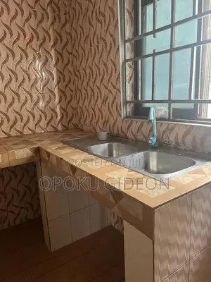1bdrm Room & Parlour in Pentecost Junction for rent