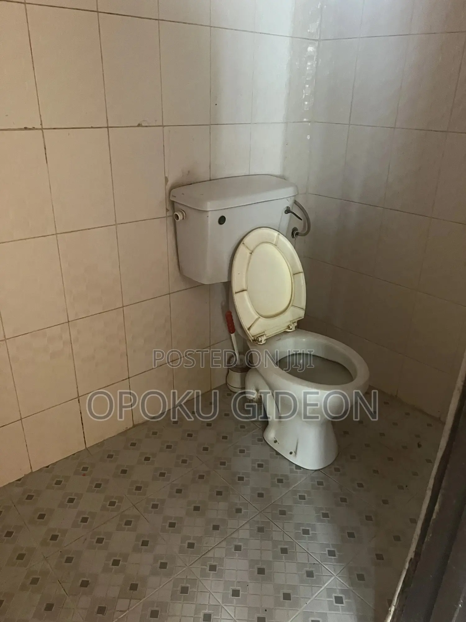 1bdrm Room & Parlour in Pentecost Junction for rent