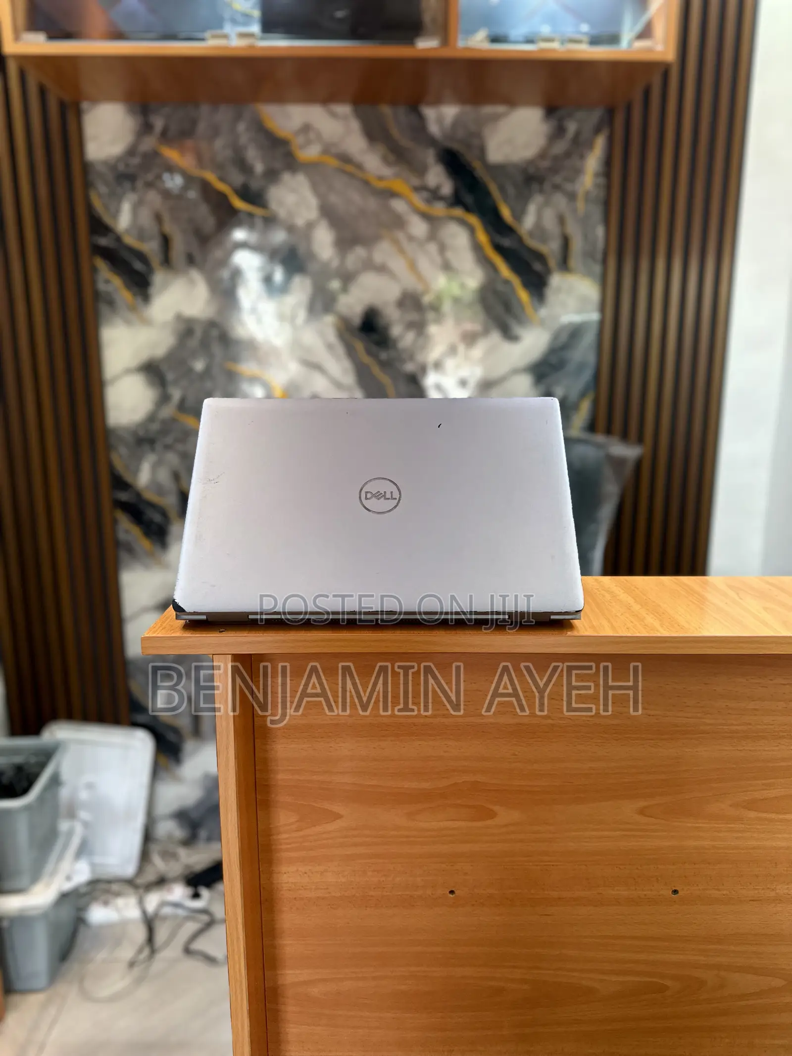 Laptop Dell Latitude 5520 8GB Intel Core i3 SSD 256GB