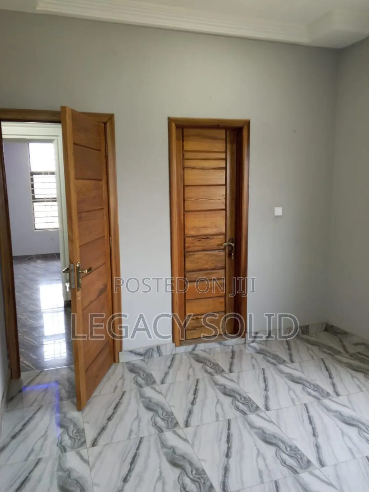 2bdrm Apartment in Legacy  Solid Real, New Town for rent